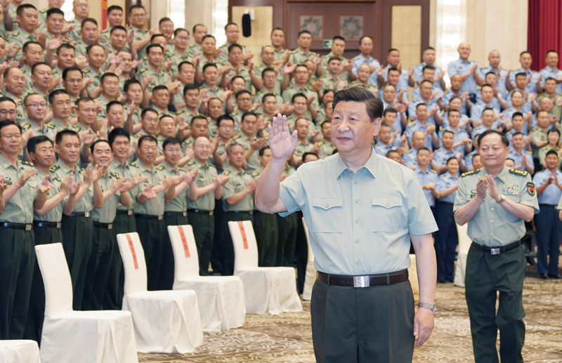 习近平在新疆考察时强调 完整准确贯彻新时代党的治疆方略 建设团结和谐繁荣富裕文明进步安居乐业生态良好的美好新疆