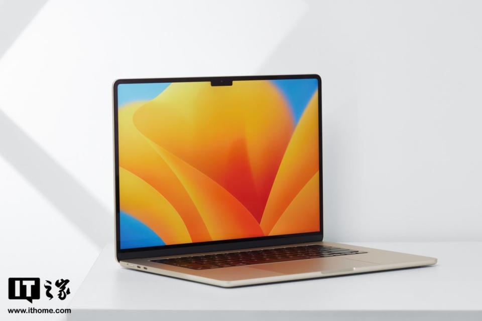 郭明錤预估 2023Q4 苹果 MacBook 出货量下降 25-35%