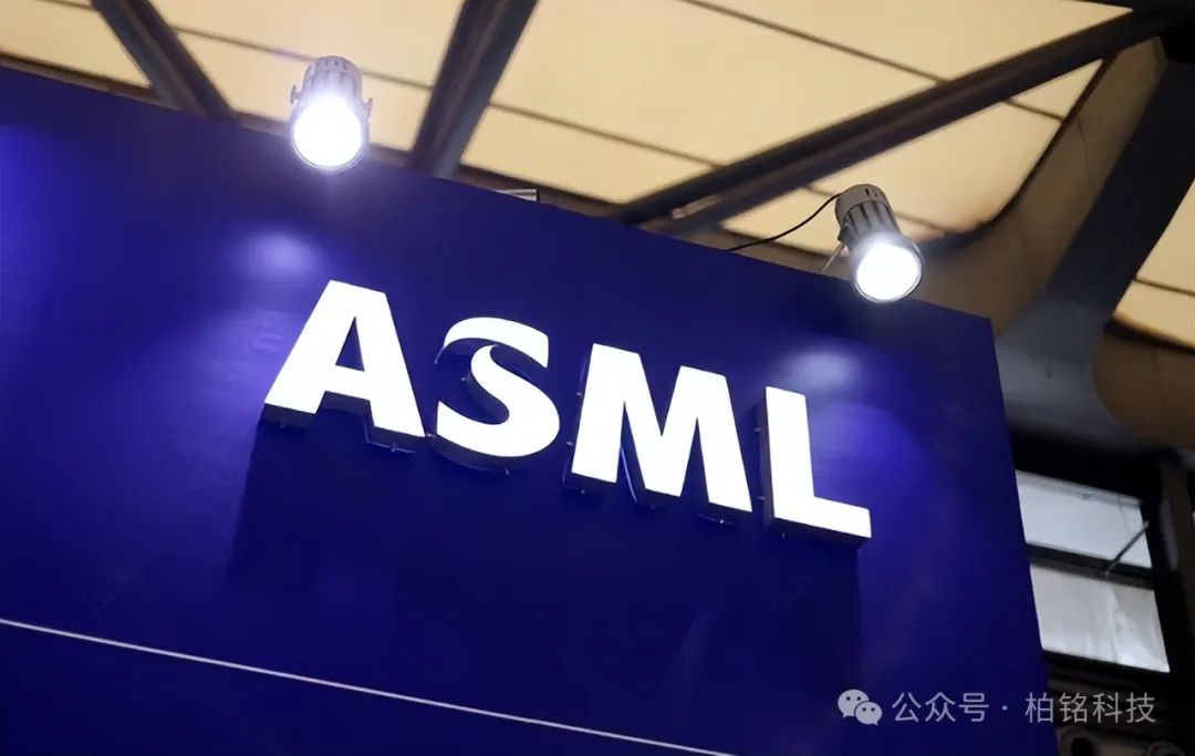 ASML全力支持美国，美芯却再次背叛，外媒：后悔莫及！